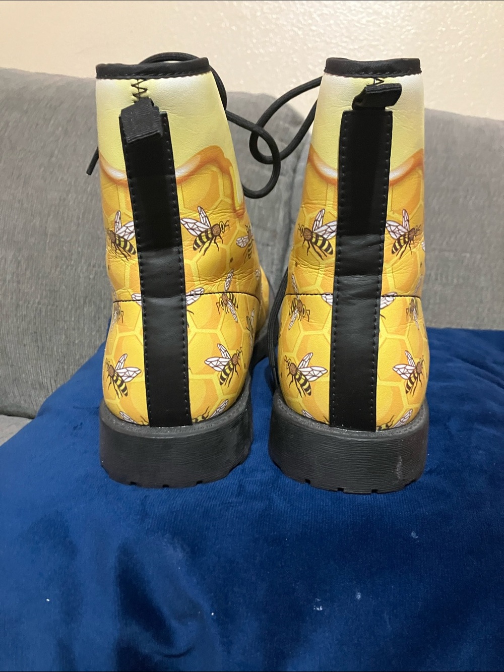 Honey Bee Vegan Leather Combat Boots:Bohemian Cowgirl Style Size 10 - Picture 8 of 10